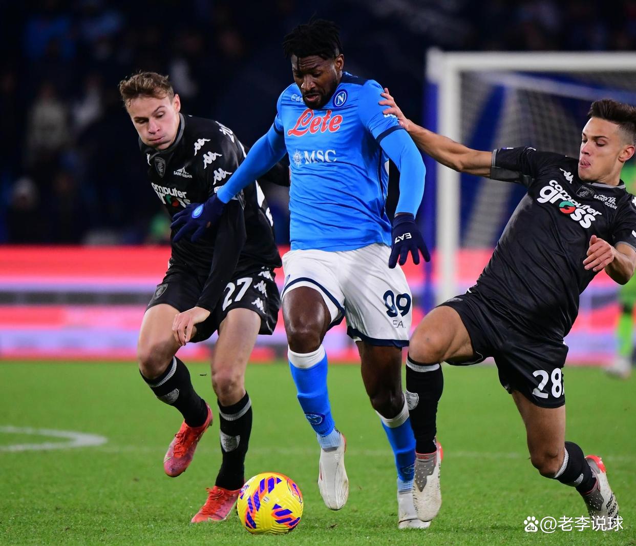 意大利杯赛程吃紧，上海久事关键时刻调整名单，震撼外界，临场指挥获称赞(今日意大利历届世界杯精彩瞬间)