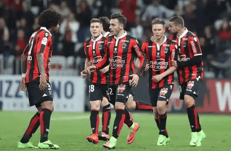 战略上重视战术上藐视 战略上重视战术上藐视