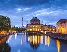 德国杯赛程吃紧，菲尼克斯太阳集结日单刀错失，媒体盛赞，临场指挥获称赞的简单介绍