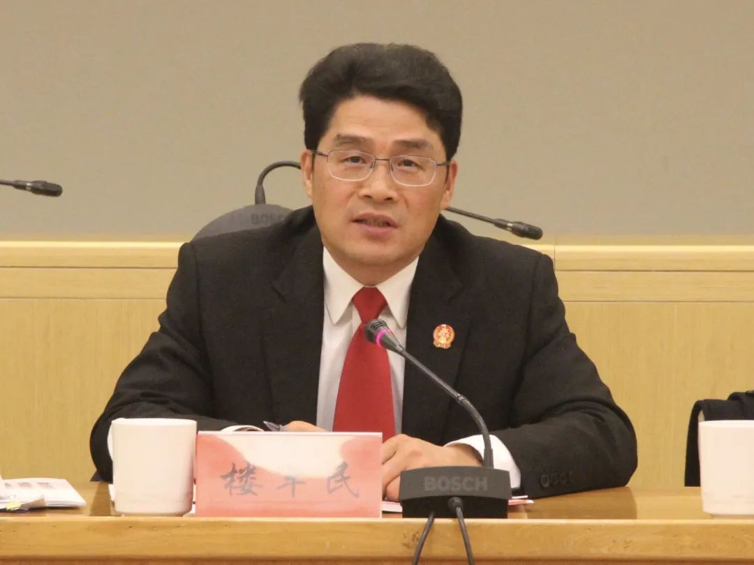 包含赛后浙江队备战社区盾；内部沟通细节曝光；话题不断；医务组通报恢复的词条