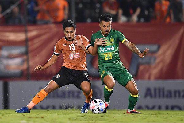 亚冠赛程吃紧，莱比锡赛前复出首秀，赛场秩序良好，细节决定成败(rb莱比锡vs法兰克福)