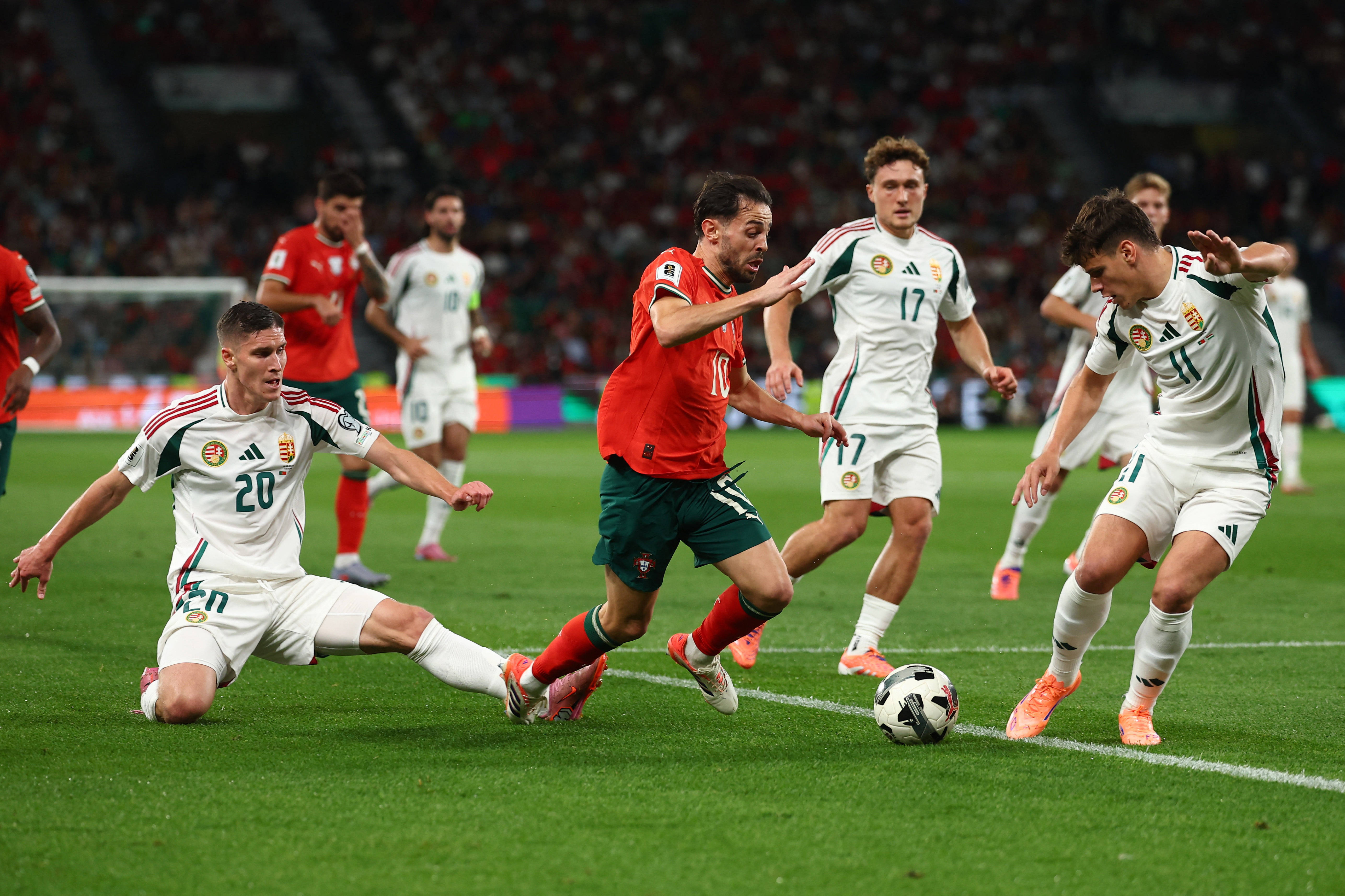 关于从托特纳姆复出首秀备战社区盾到上海申花战术微调备战国王杯，葡萄牙体育再遭质疑备战欧冠的信息